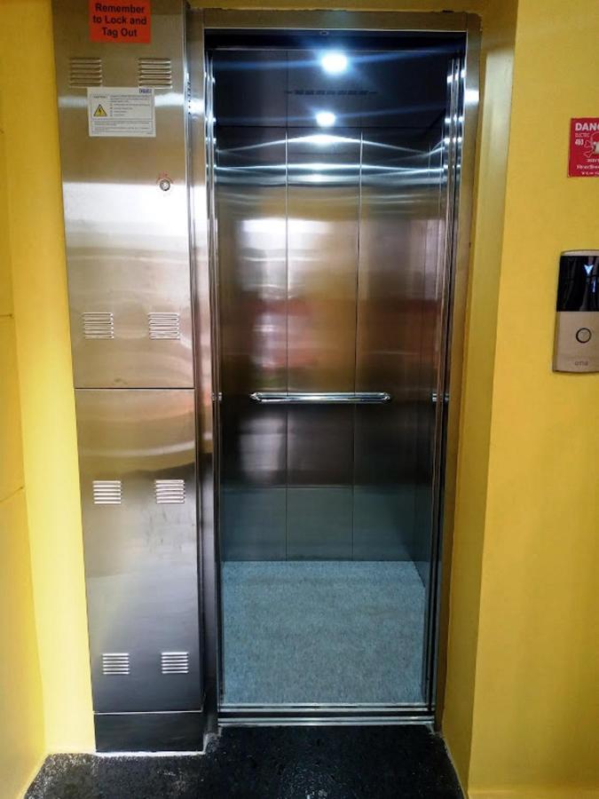 Hotel Chembiyan Pudukkottai Bagian luar foto